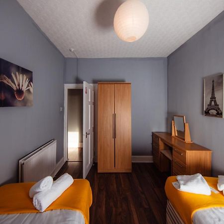 Super Central 4Bedroom Apartment At The Meadows 에든버러 외부 사진