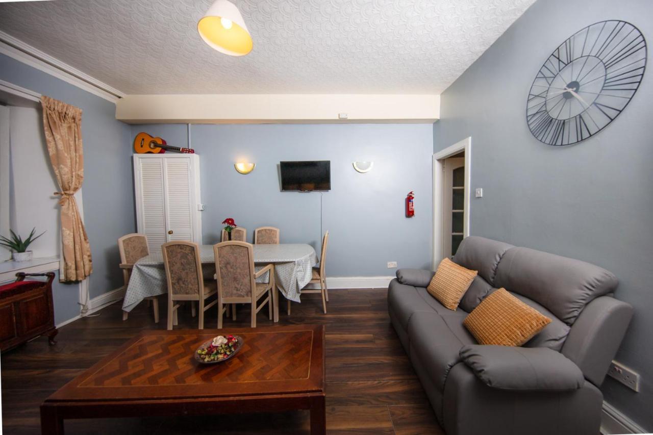 Super Central 4Bedroom Apartment At The Meadows 에든버러 외부 사진