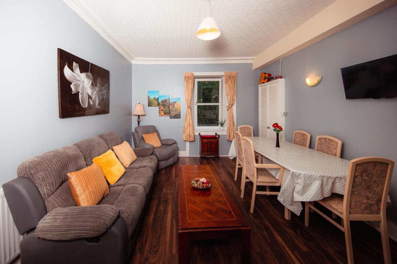 Super Central 4Bedroom Apartment At The Meadows 에든버러 외부 사진