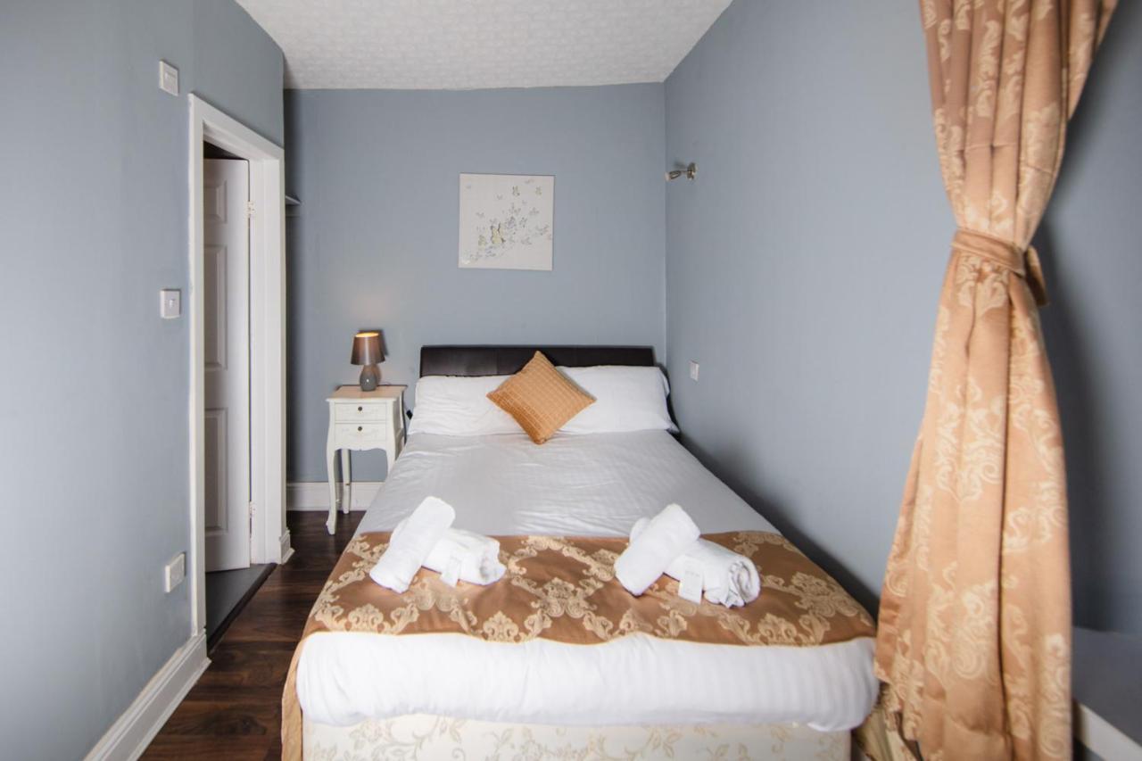 Super Central 4Bedroom Apartment At The Meadows 에든버러 외부 사진